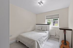 Photo 27- click for photo gallery